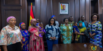 Vice President engages Kayayei Association on livelihood challenges