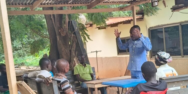 Bishop Abraham Aidoo takes leadership message to Kpone Katamanso residents