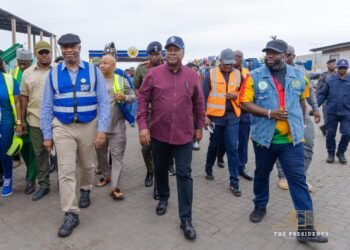 Agbogbloshie waste evacuation begins as Mahama targets 90-day clean-up