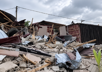 Gov’t begins demolition of illegal structures at Kpeshie Lagoon after 21-day ultimatum