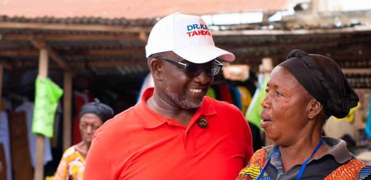 K.B. Tandoh engages Mim traders, outlines vision for Asunafo North