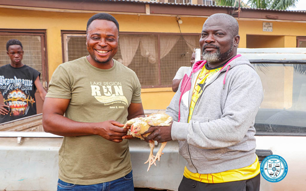 GA/R: Krowor receives additional 1,000 poultry birds under Nkoko Nkitinkiti initiative