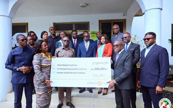 Fidelity Bank donates GH¢200,000 to Ghana Medical Trust Fund