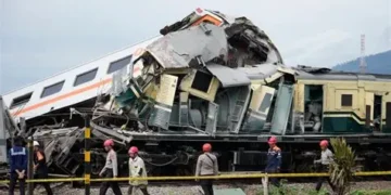 64 dead after two high-speed trains collide in Spain