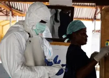 DR Congo nurse killed as attacks threaten Ebola response