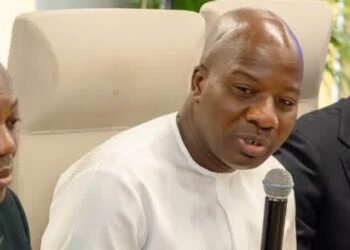 Mahama Ayariga urges banks to take responsibility for beautifying public spaces