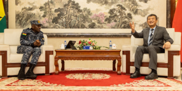Customs Commissioner Aaron Konor pays courtesy visit to Chinese ambassador