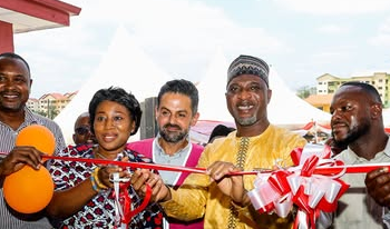 A/R:Interior Minister opens polyclinic at Ayigya