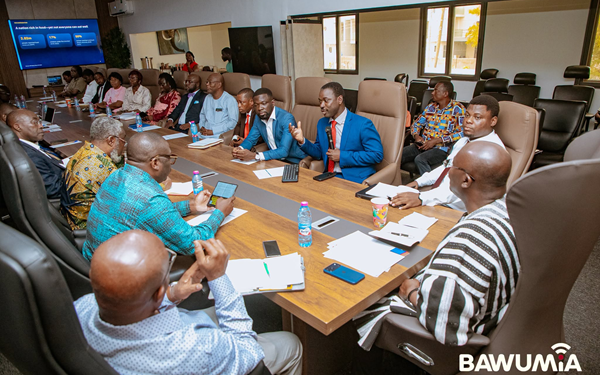 Bawumia meets health sector associations over recruitment, regulation and conditions of service