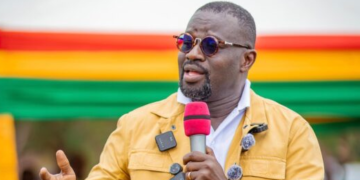 Annoh-Dompreh condemns overnight detention of Baffour Awuah