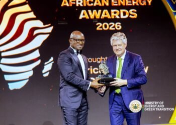 Jinapor congratulates Kosmos Energy CEO on lifetime achievement award
