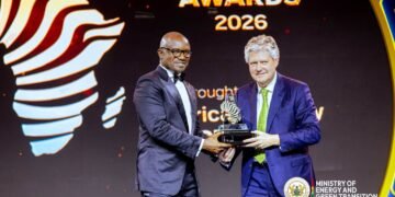 Jinapor congratulates Kosmos Energy CEO on lifetime achievement award