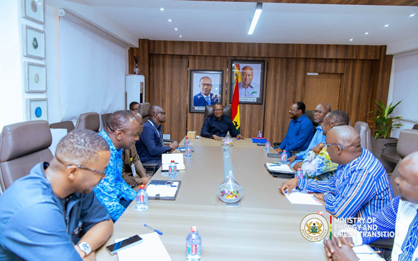 Burkina Faso transports 40% of petroleum products through Ghana – Jinapor