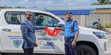 SIC Insurance donates Toyota Hilux, 20 laptops to GRA Customs Division