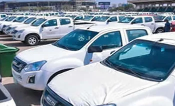 Government begins distribution of 129 vehicles to MMDCEs